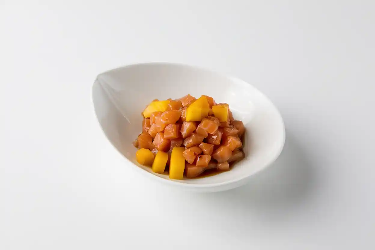 Tartar de salmón teriyaki